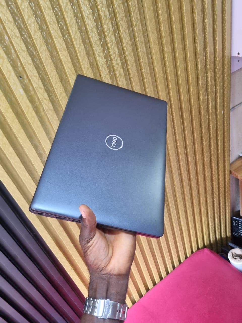 Dell Latitude 5400