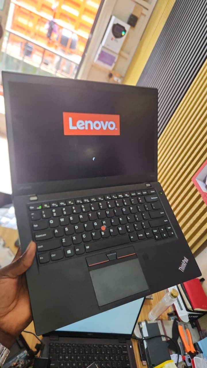 Lenovo T460s image 1