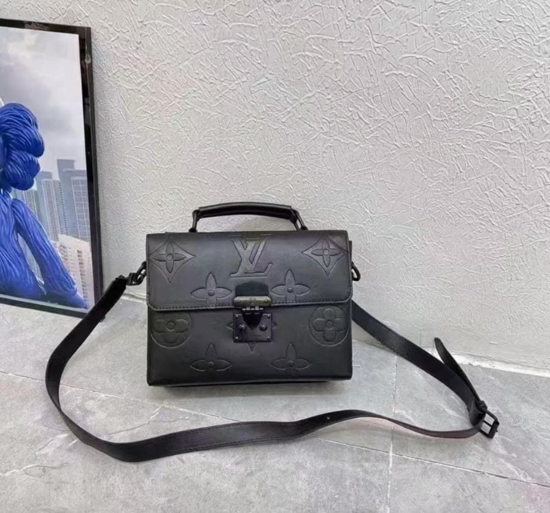 Quality cross bag